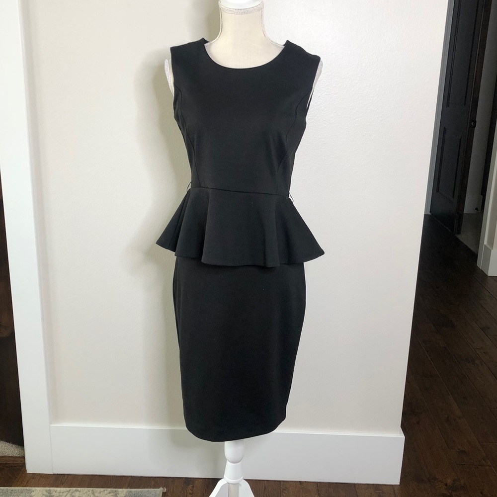 EUC NY & Co 2 piece Black peplum top (6) skirt (4)